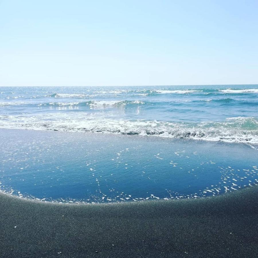 Hotel Sunrise In 우레키 외부 사진