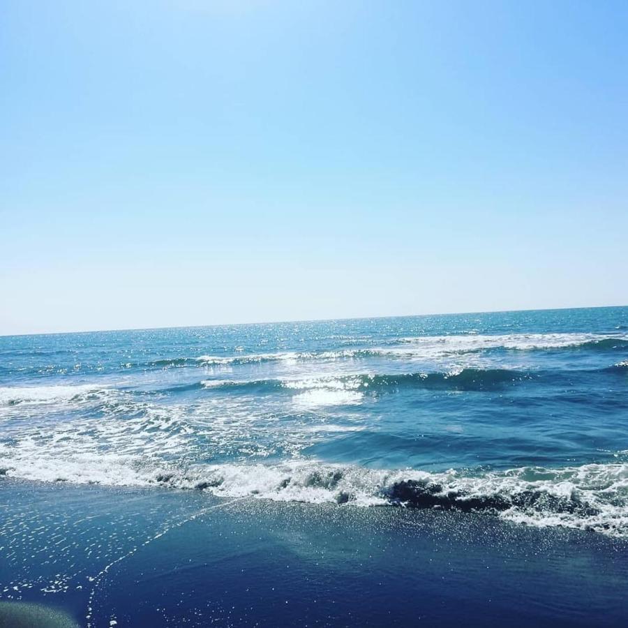 Hotel Sunrise In 우레키 외부 사진